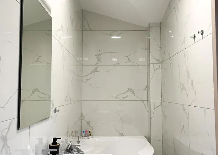 Cdp 6 Apartment Alsoors