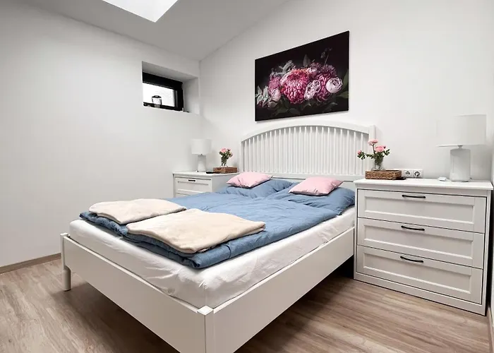 Cdp 6 Apartment Alsoors